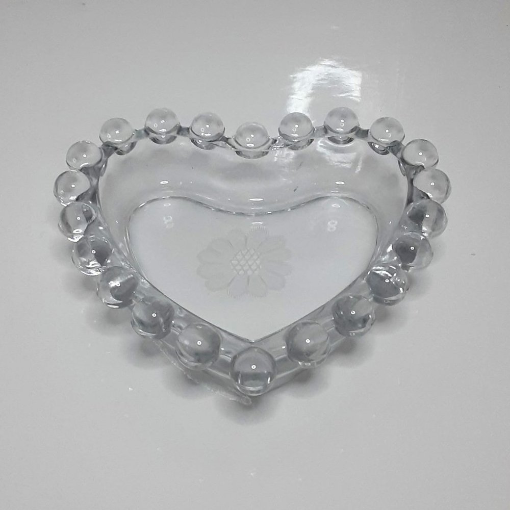 Imperial Candlewick Heart Dish Beaded Edge Vintage Trinket Ashtray